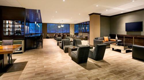DoubleTree by Hilton Hotel & Suites Jersey City, Jersey City