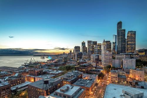 Embassy Suites By Hilton Seattle Downtown Pioneer Square