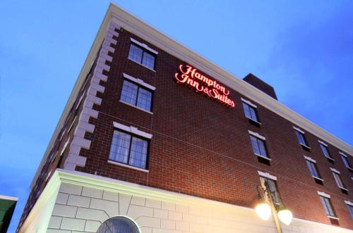 Hampton Inn By Hilton & Suites Rockville Centre, NY