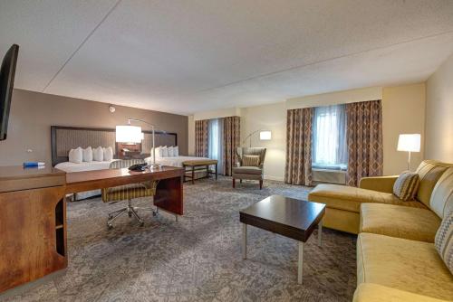 Hampton Inn & Suites By Hilton - Rockville Centre