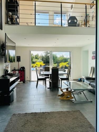 Villa Canyon in Les Grandes-Ventes