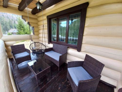 Balkons/terase, White House in Sinevirska Poļana