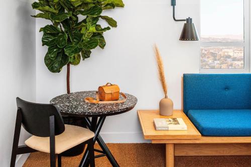 484405903 Hotel June West LA, a Member of Design Hotels
