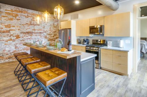 Downtown Millersburg Retreat with Sleek Interior! in Millersburg, USA