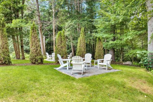 周邊環境, The Inn & More in 巴特利特