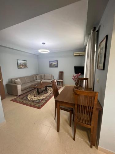 Apartment in Skanderbeg Square - Tirana Center 2, Tirana (photo 7)