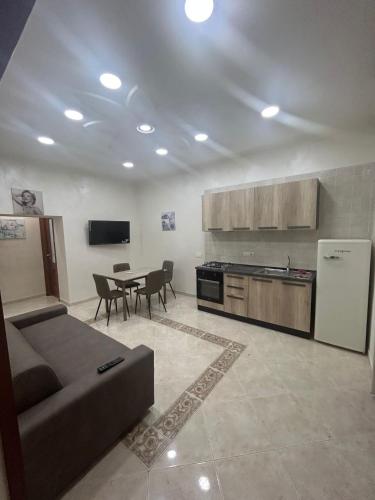 HV Dora apartment Naples historic center, Nápoles