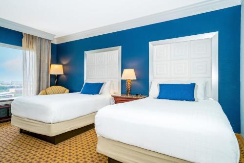 484411826 Rosen Plaza Hotel Orlando Convention Center