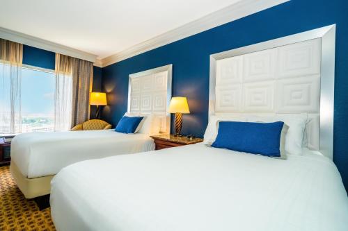 484411998 Rosen Plaza Hotel Orlando Convention Center