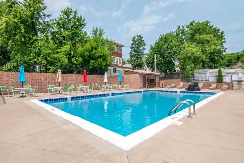 Best Western On The River - image 9