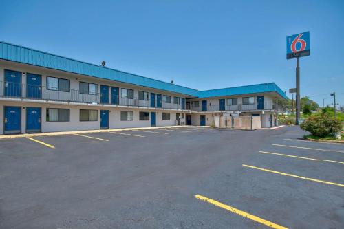 A szálláshely kívülről, Motel 6 Russellville, AR in Russelville (Arkansas)