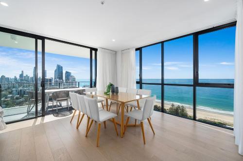 Opulent Ocean Opus -25th Floor - Broadbeach