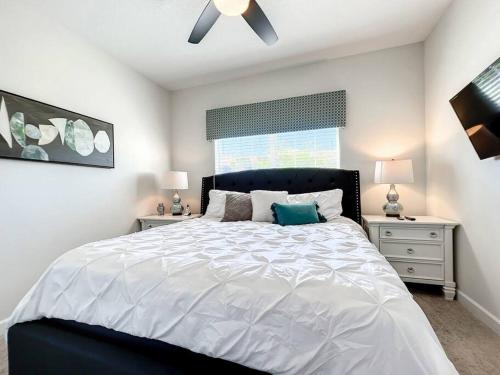 Stunning 5 bedroom house near Disney thumb 3