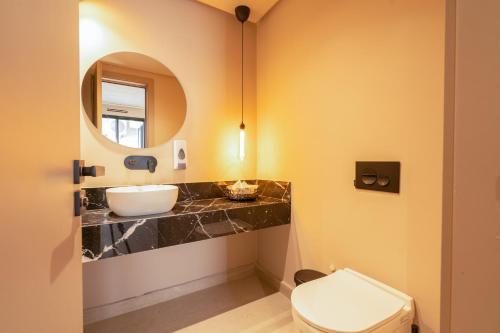 TWENTY SIX ANFA LUXURY RESIDENCE by Shortstaymaroc -Hyper Centre -Parking, Casablanca (photo 8)