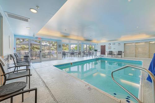 Fairfield Inn & Suites by Marriott Chicago Naperville