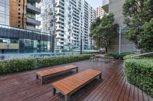 'The View at Docklands' Resort style City Living