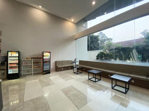 Aula, Padina Suites in Batuceper