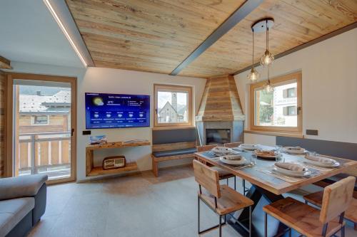 Wood House Livigno Ski in - Ski out Mt 10 - Happy Rentals Livigno