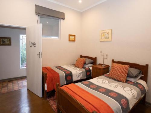 Comfort Holiday Home image 2