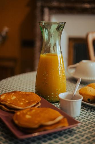 طعام و مشروبات, Le Lys Écossais (Le Lys Ecossais) in أبينيي-سور-نير