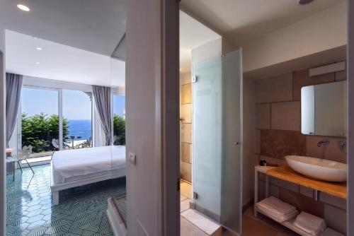 Hotel Montemare - image 10