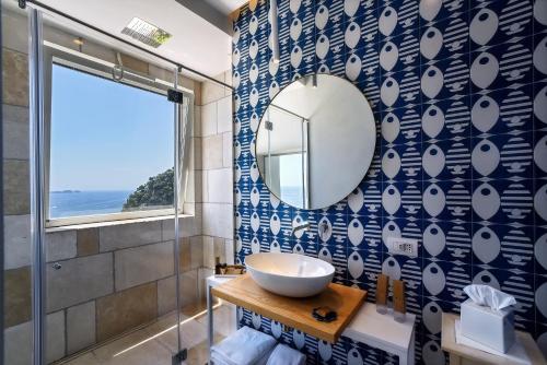 Hotel Montemare - image 2