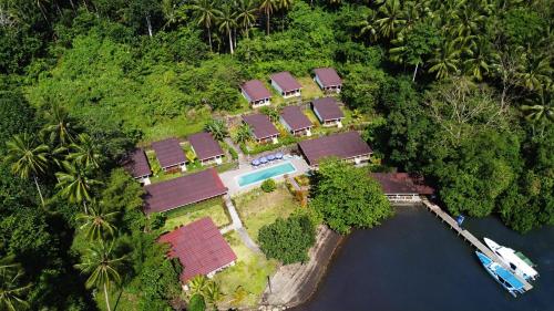 Thalassa Dive Resort Lembeh