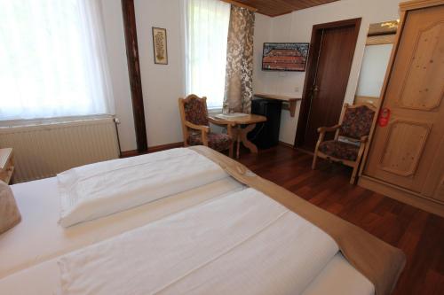 Single Room with Private Bathroom