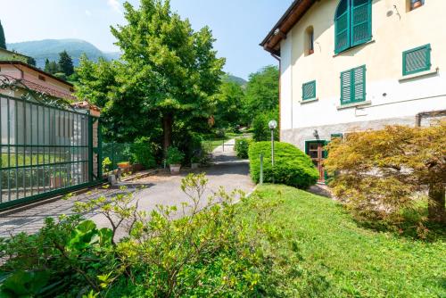 Tremezzina Charming Apartment by Wonderful Italy