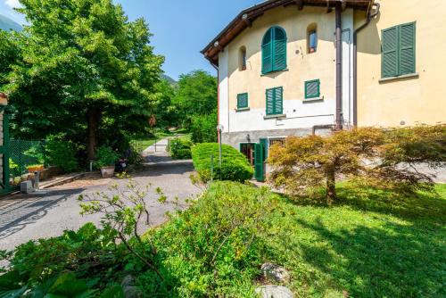 Tremezzina Charming Apartment by Wonderful Italy