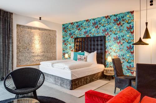 Hotel im Bunker in München, Deutschland