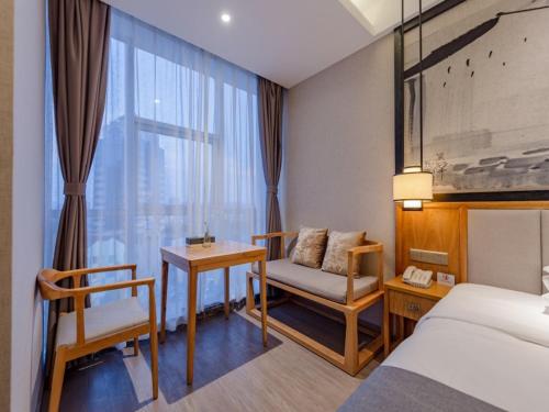 GreenTree Eastern Hotel Jiaxing Haining Leather City Nanguanxiang