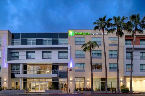 Holiday Inn Express & Suites - Glendale Downtown