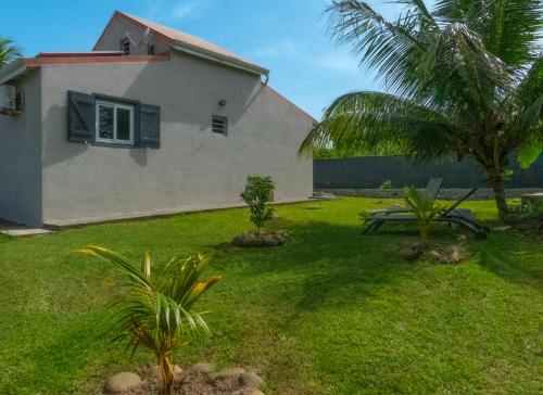 puutarha, Private Villa, Castel in Lamentin