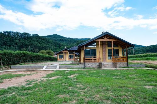 Apartmani Zavicaj Gornja Tresnjica in Podnemić