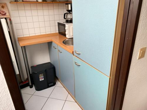 Konyha, beautiful flat with 2,5 rooms in Düren