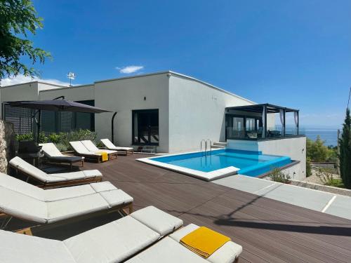 Villa Loqua, Seaview & Private Pool - Location, gîte - Lovran