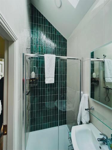 Oranhill Lodge Guesthouse - image 5
