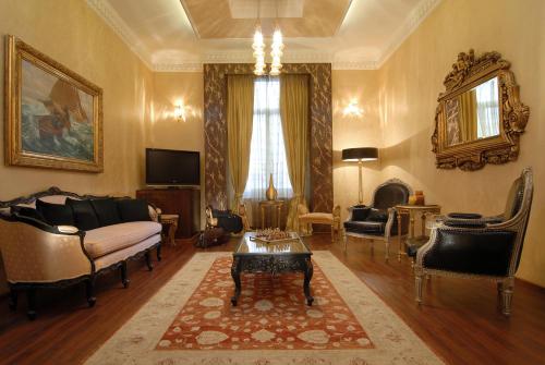 Acropolis Museum Boutique Hotel - image 5