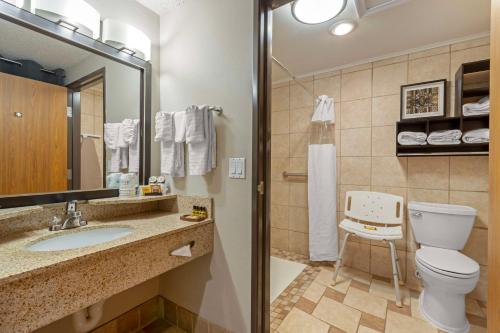 Best Western Plus Midwest Inn - image 6