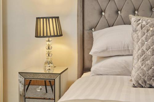 Deluxe Modern Apt & Free Secure Parking!, Leeds (Foto 8)