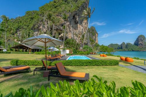 Nearby attraction, Tinidee Hideaway Tonsai Beach Krabi in Ton Sai