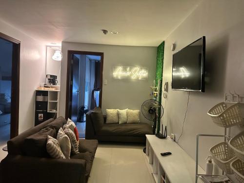 Ann’s Suites 2BR Mega1 w/parking