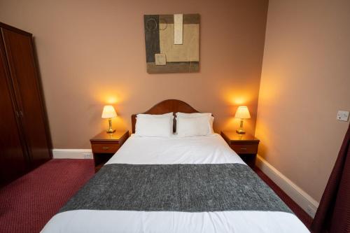 The Hampton Hotel by Greene King Inns Room Type - Deluxe Double or Twin Room