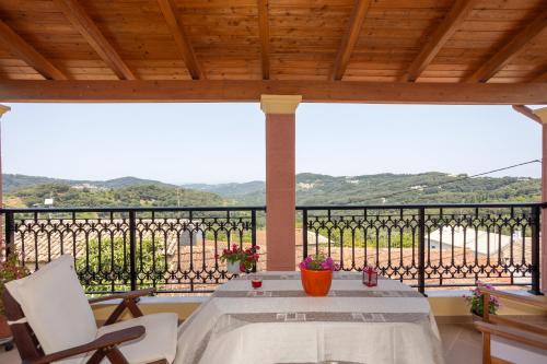 Alexis & Loula Village House 3