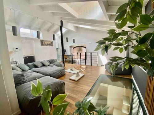 Luxury industrial apt vicino al centro con garage