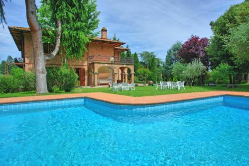 Villa Lauretana by PosarelliVillas