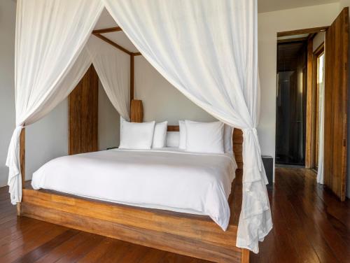 484549149 KA BRU Beach Boutique Hotel
