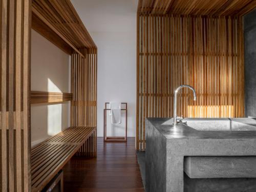484549164 KA BRU Beach Boutique Hotel