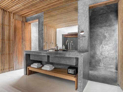 484553562 KA BRU Beach Boutique Hotel